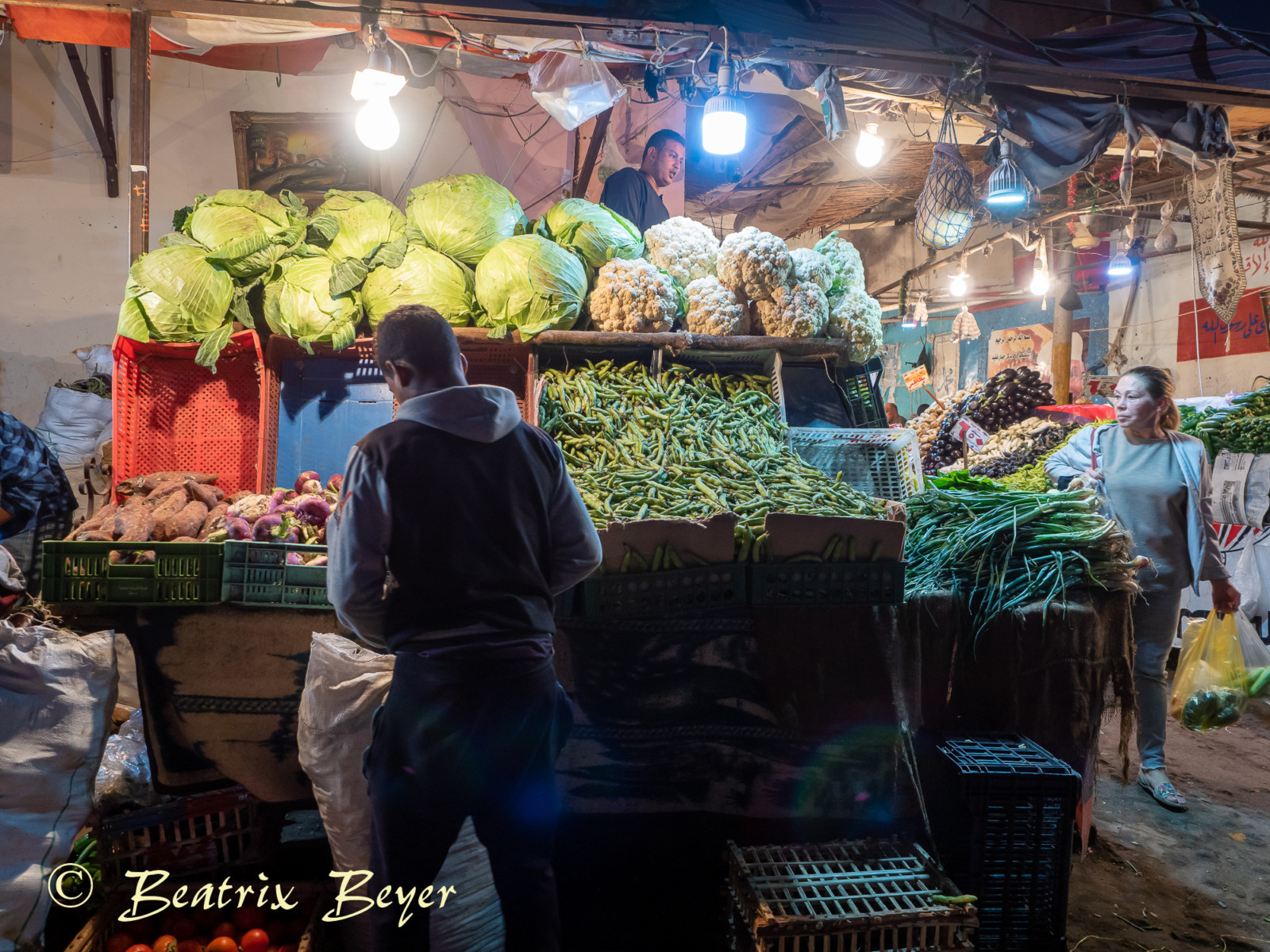Einkaufen im Fruchtmarkt