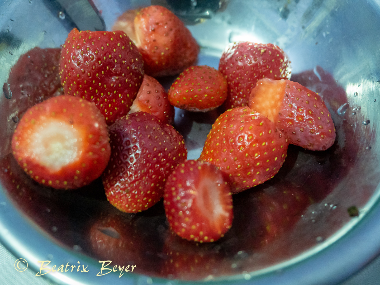 Erbeeren und Süssigkeiten