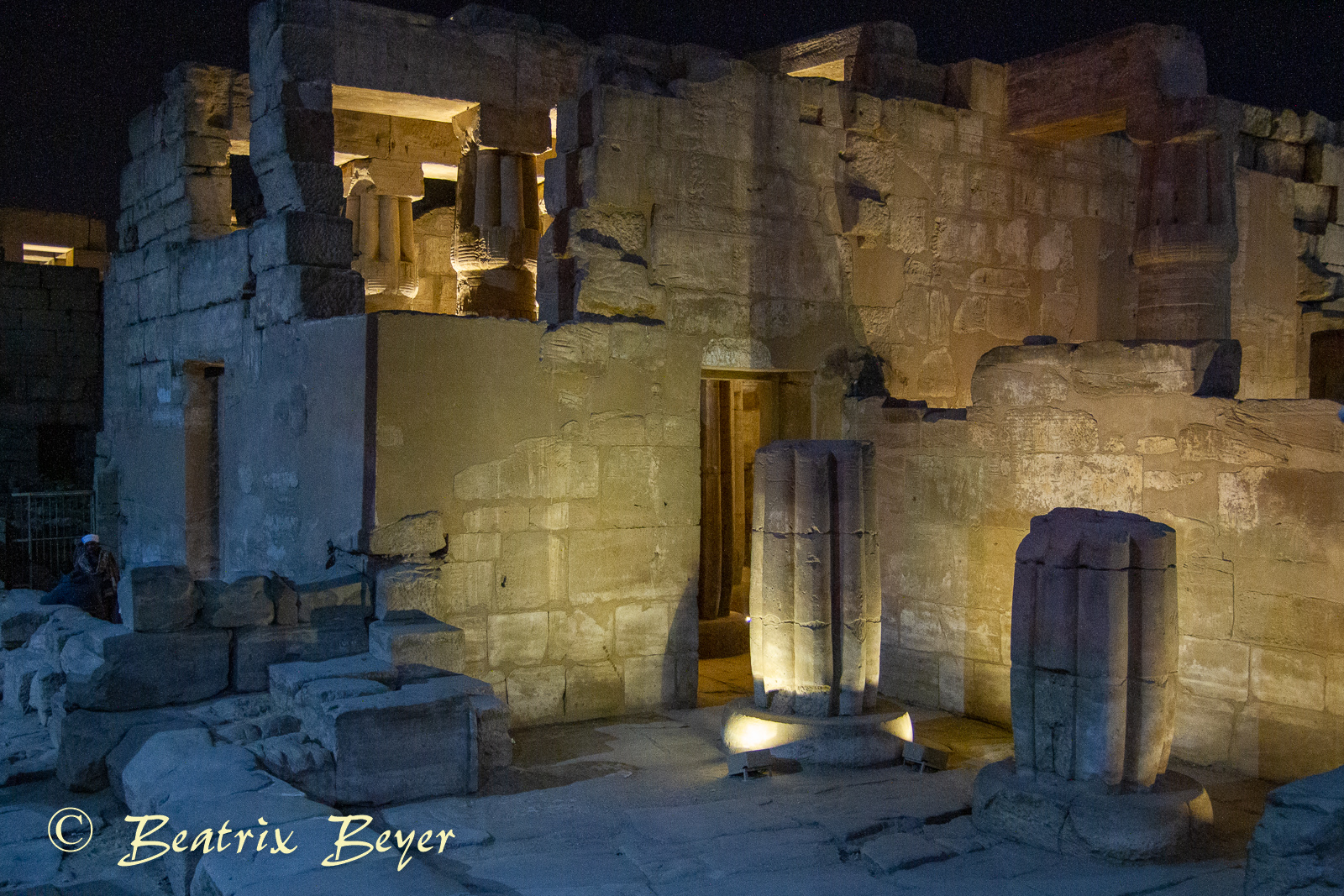 Abends am Luxortempel