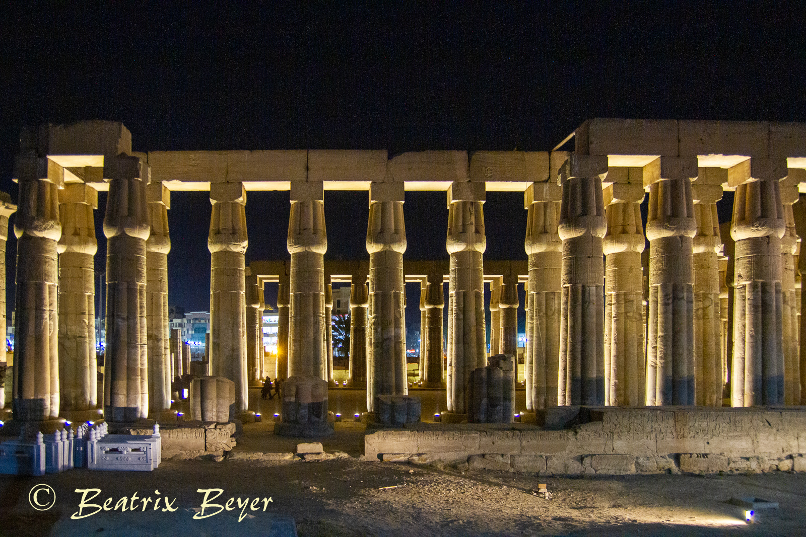 Abends am Luxortempel